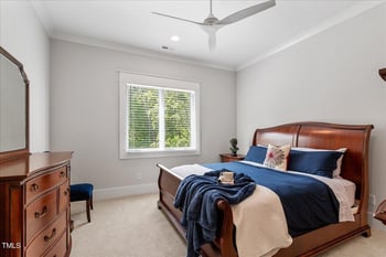 5803 Vintage Oak Ln, Raleigh, NC 27613