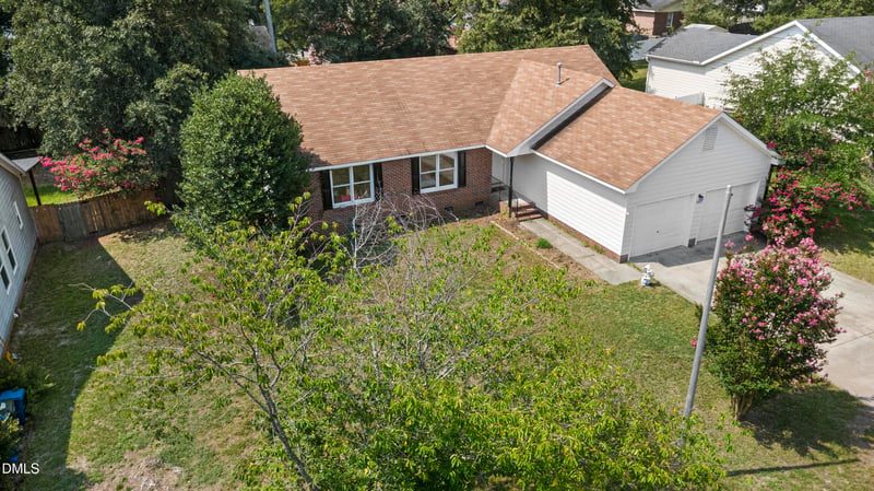 5804 Bear Creek Cir, Fayetteville, NC 28304