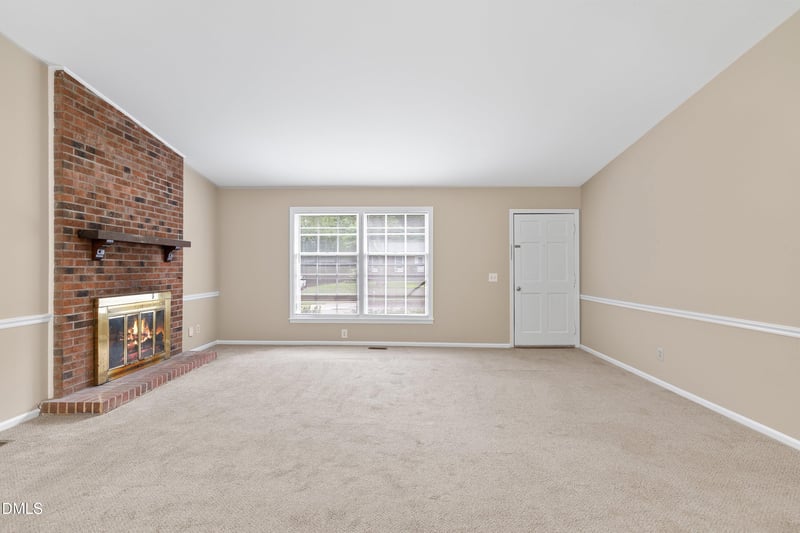 5804 Caledonia St, Raleigh, NC 27609