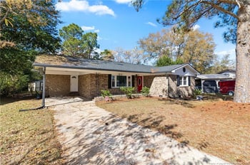 5804 Cold Harbor Ct, Fayetteville, NC 28304