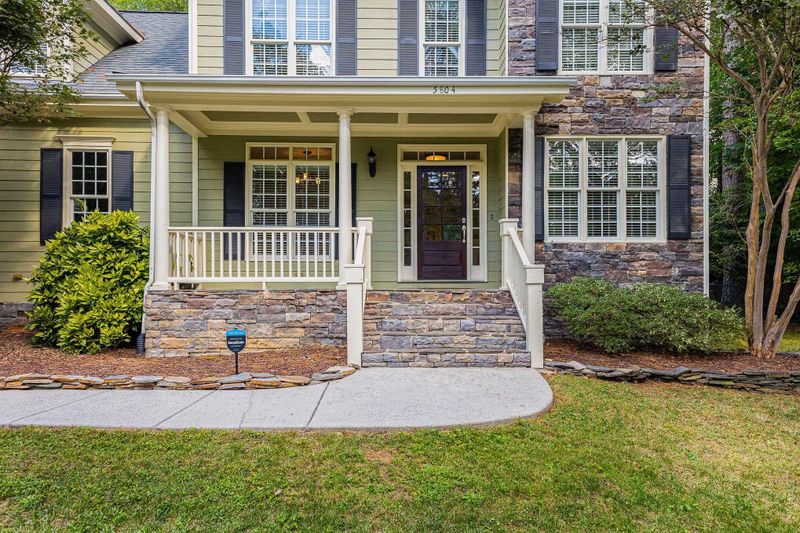 5804 Contour Dr, Raleigh, NC 27612