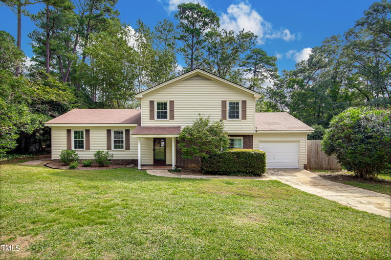 5804 Dumfries Dr, Raleigh, NC 27609