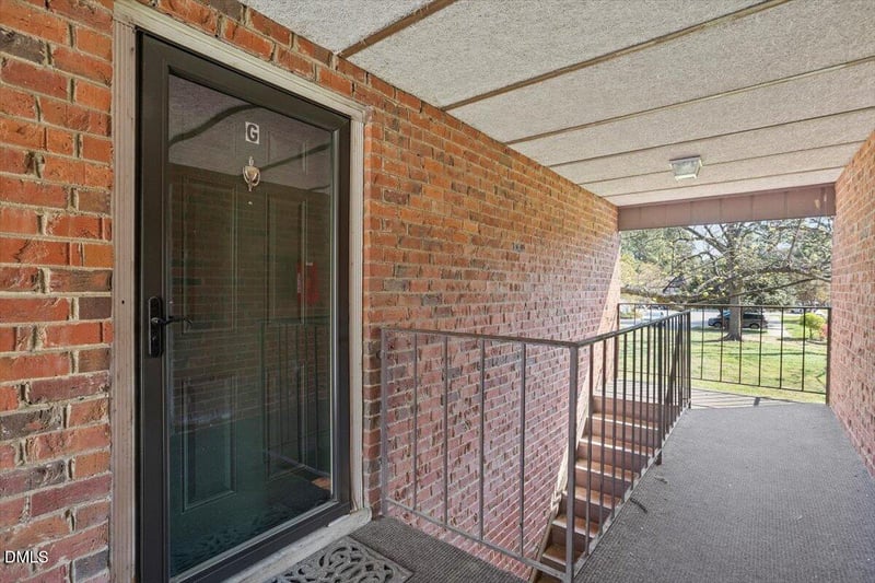 5804 Falls Of Neuse Rd #G, Raleigh, NC 27609