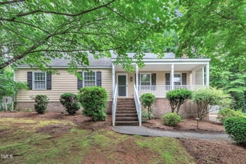 5804 Heatherbrook Cir, Raleigh, NC 27612