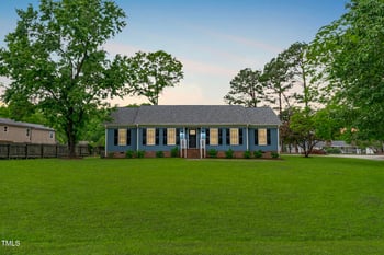 5804 Heathill Ct, Raleigh, NC 27603