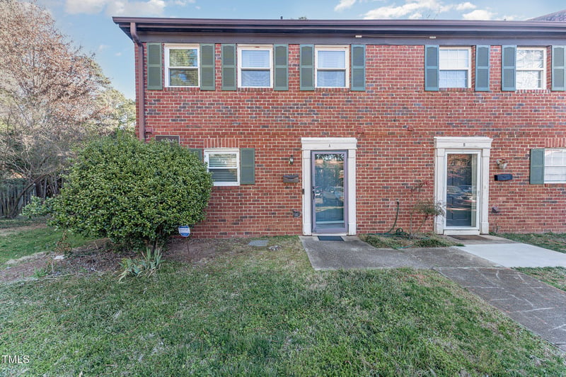 5804 Nottoway Ct #A, Raleigh, NC 27609