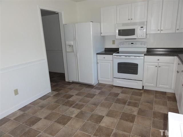 5804 Nottoway Ct #B, Raleigh, NC 27612