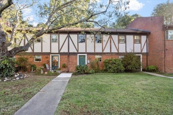 5804 Nottoway Ct #E, Raleigh, NC 27609