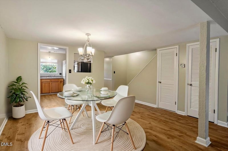 5804 Nottoway Ct #E, Raleigh, NC 27609