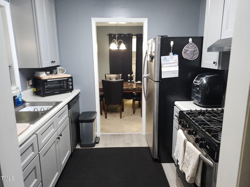 5804 Pointer Dr #201, Raleigh, NC 27609