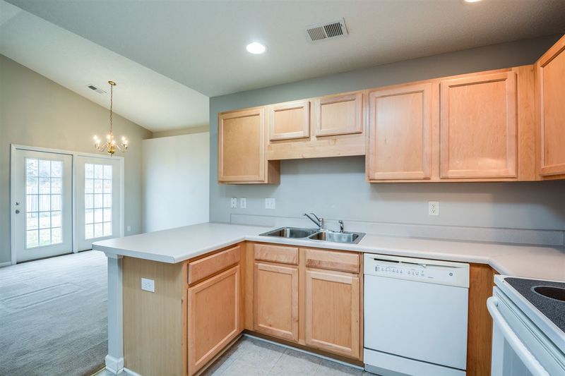 5805 Cherryrain Ct, Raleigh, NC 27610