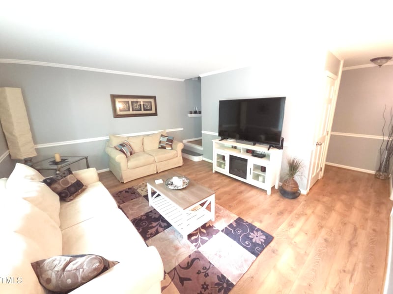 5805 Mapleridge Rd, Raleigh, NC 27609