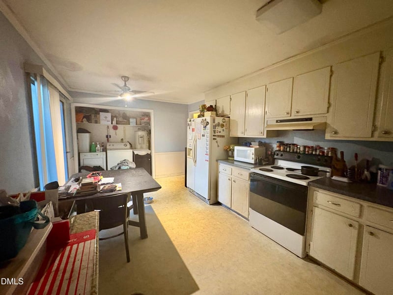 5805 Meadowlark Ln, Raleigh, NC 27610