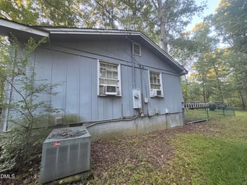 5805 Meadowlark Ln, Raleigh, NC 27610