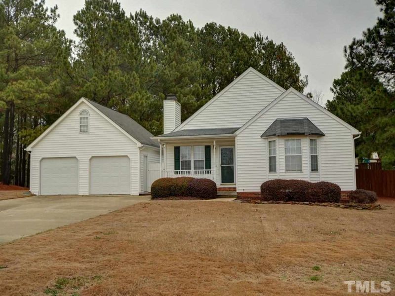 5805 Sandy Pines Dr, Youngsville, NC 27596