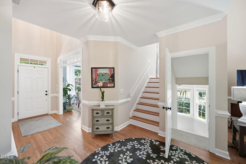 5805 Valley Mist Ct, Raleigh, NC 27613