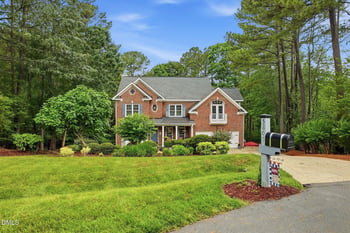 5805 Valley Mist Ct, Raleigh, NC 27613