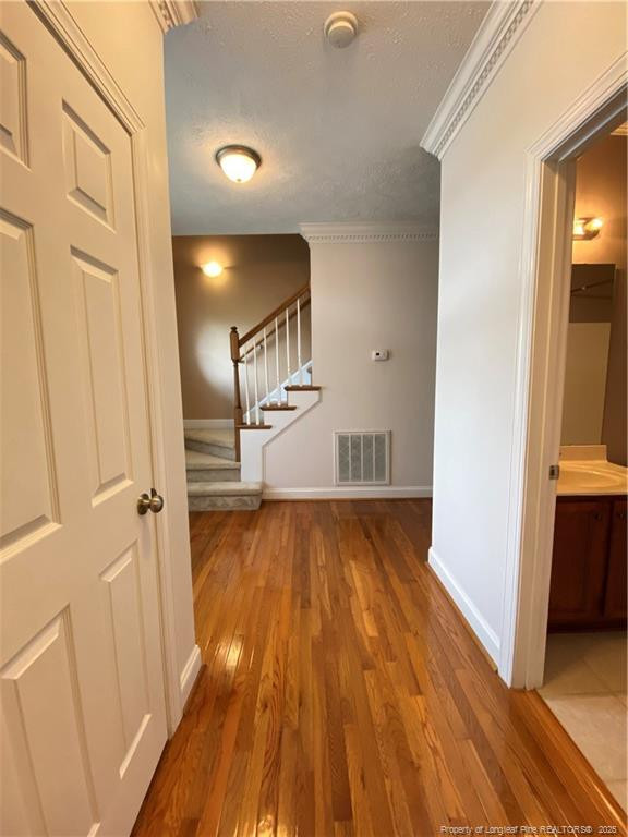 5806 Kessinger Ct, Hope Mills, NC 28348