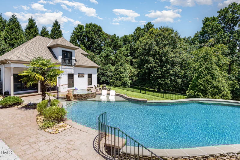 5808 Cavanaugh Dr, Raleigh, NC 27614