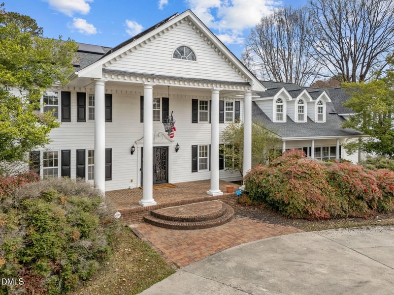 5808 Devon Cir, Raleigh, NC 27604