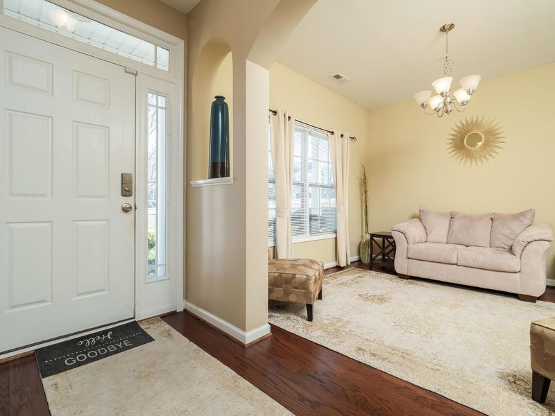 5808 Flat Fern Dr, Raleigh, NC 27610
