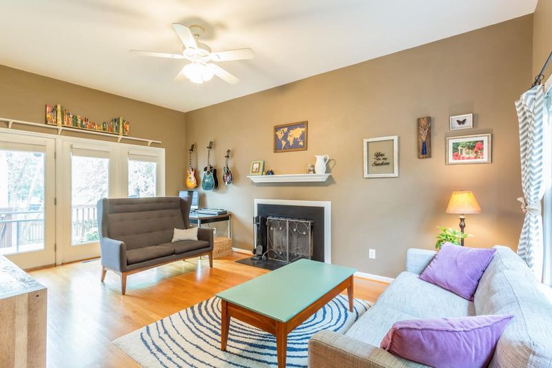 5808 Forest Ridge Dr, Durham, NC 27713