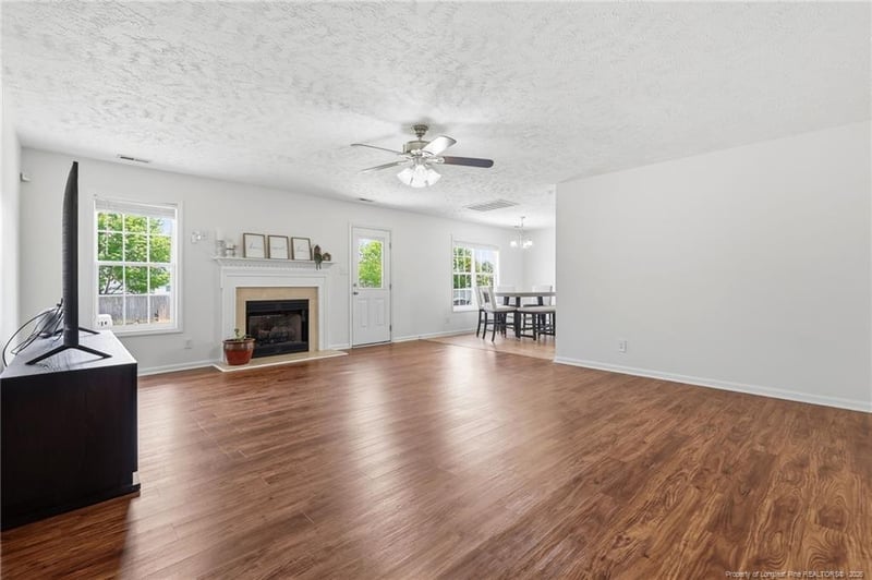 5808 Nessee St, Fayetteville, NC 28314