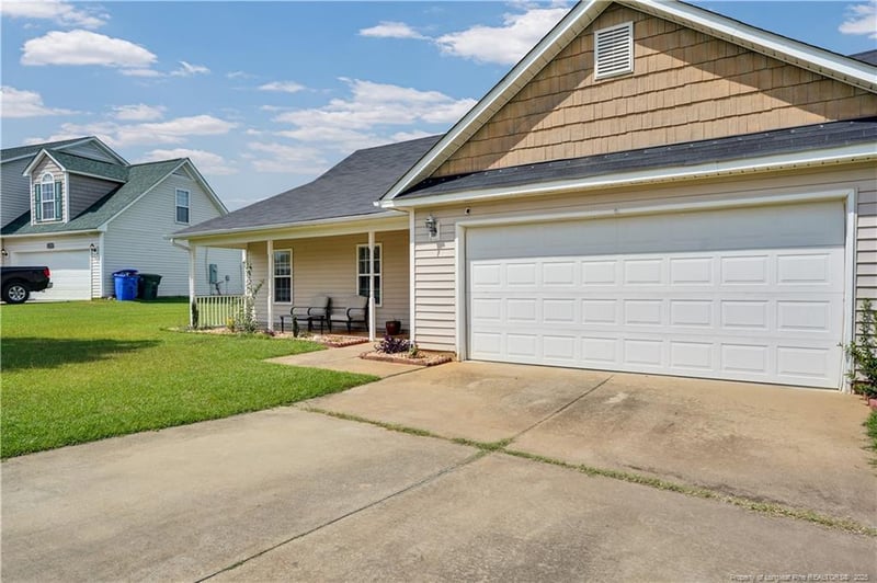 5808 Nessee St, Fayetteville, NC 28314