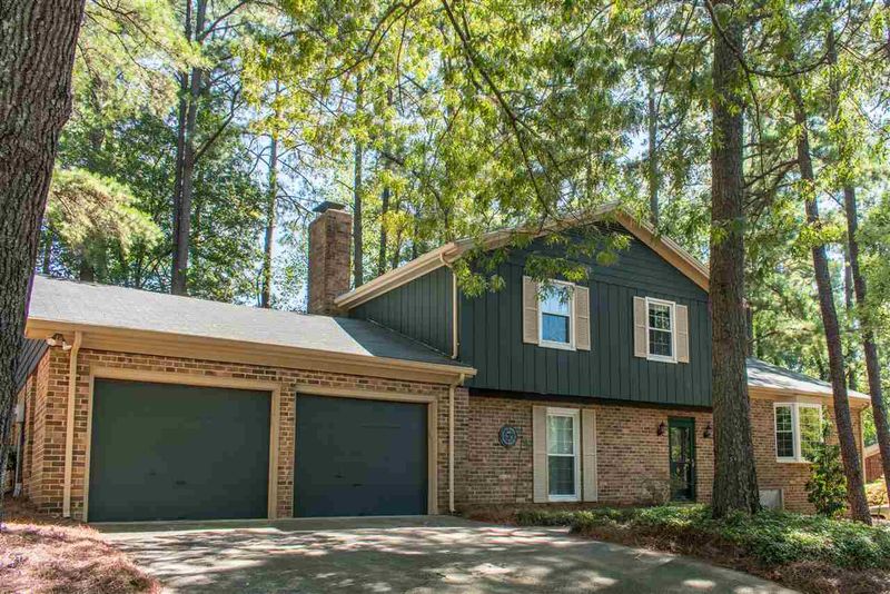 5808 Timber Ridge Dr, Raleigh, NC 27609