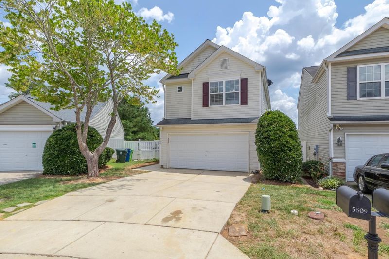 5809 Cherryrain Ct, Raleigh, NC 27610