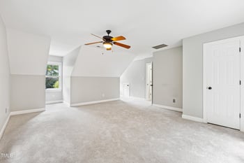 5809 Hawthorne Way, Raleigh, NC 27613