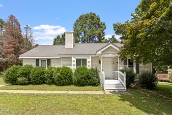 5809 Iris Lake Ct, Raleigh, NC 27604