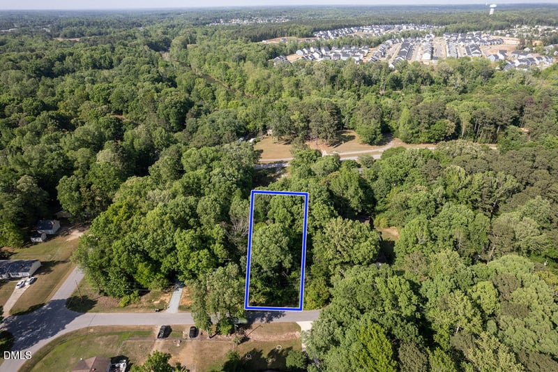 5809 Meadowlark Ln, Raleigh, NC 27610