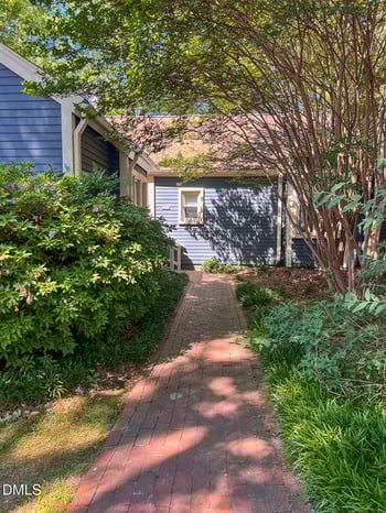 5809 Sentinel Dr, Raleigh, NC 27609