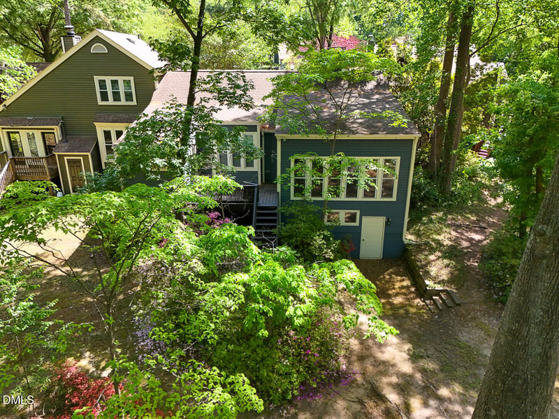5809 Sentinel Dr, Raleigh, NC 27609