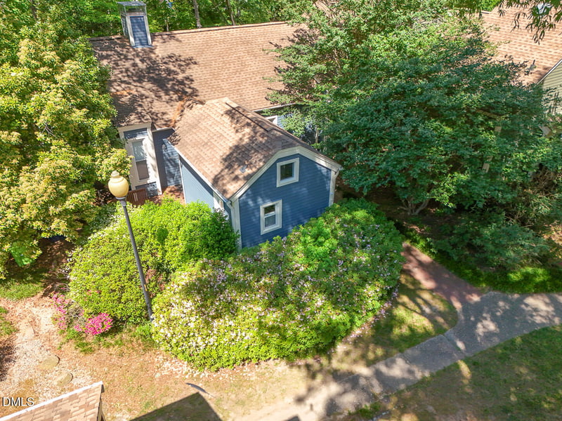 5809 Sentinel Dr, Raleigh, NC 27609