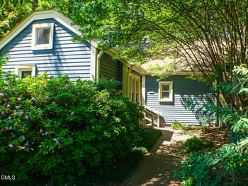 5809 Sentinel Dr, Raleigh, NC 27609