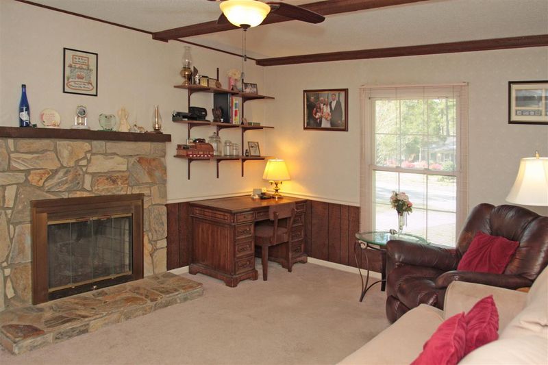 5809 Shamrock Dr, Durham, NC 27713