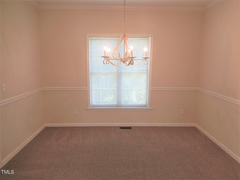 5809 Spirit Ct, Raleigh, NC 27610