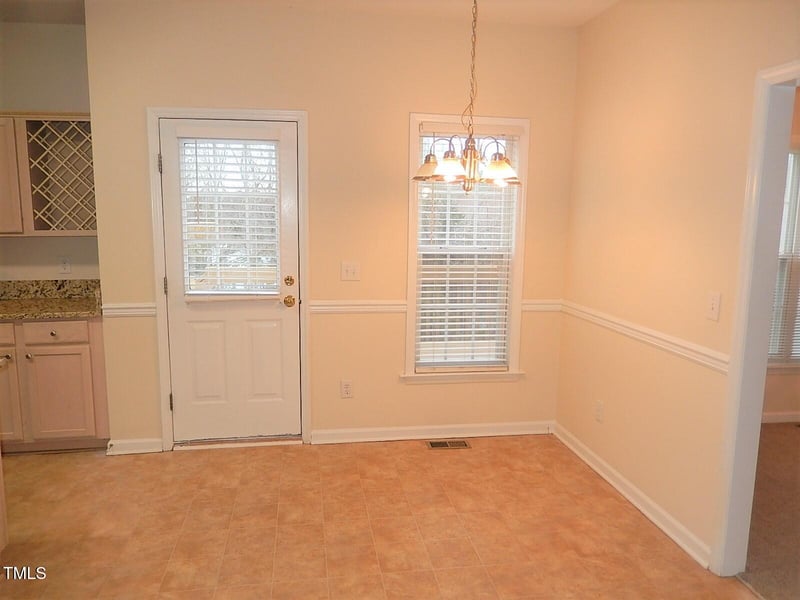 5809 Spirit Ct, Raleigh, NC 27610