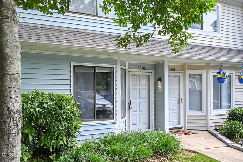 5810 Shady Grove Cir, Raleigh, NC 27609