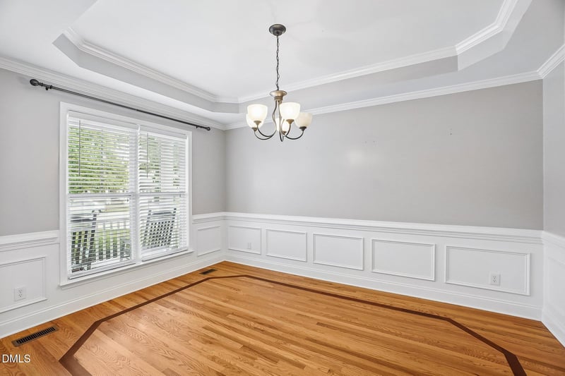 5810 Spring Glen Ln, Raleigh, NC 27616
