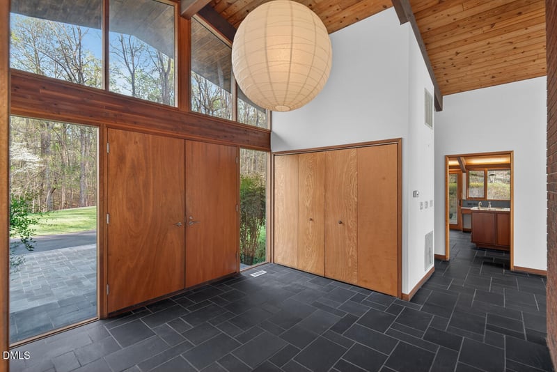 5811 Buck Quarter Rd, Hillsborough, NC 27278