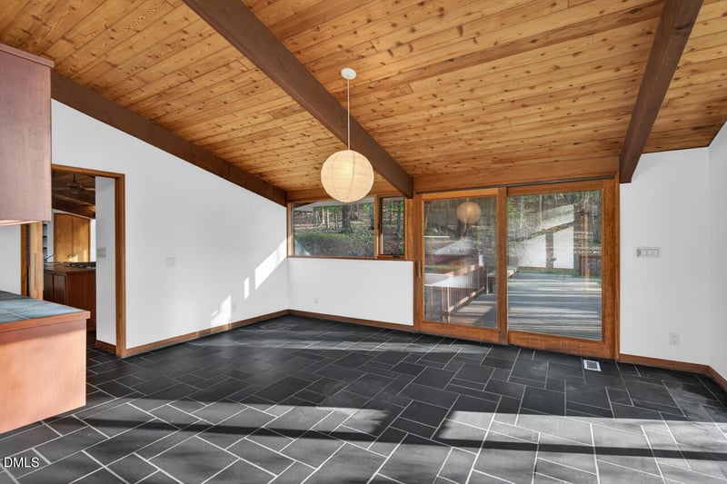 5811 Buck Quarter Rd, Hillsborough, NC 27278