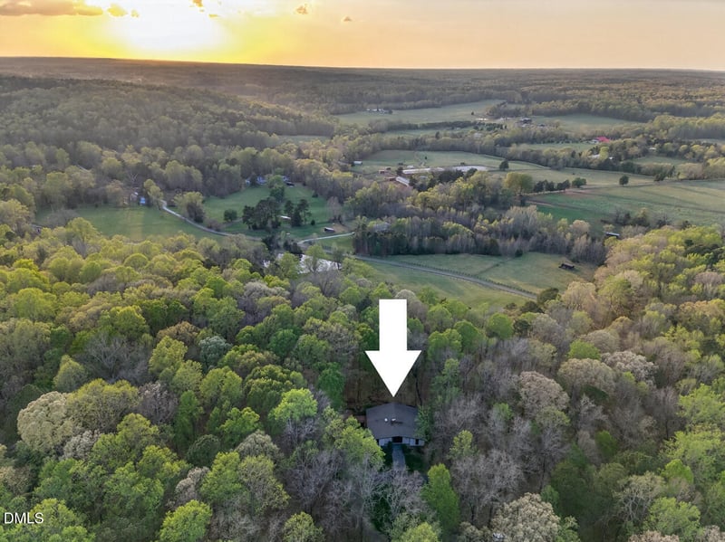 5811 Buck Quarter Rd, Hillsborough, NC 27278