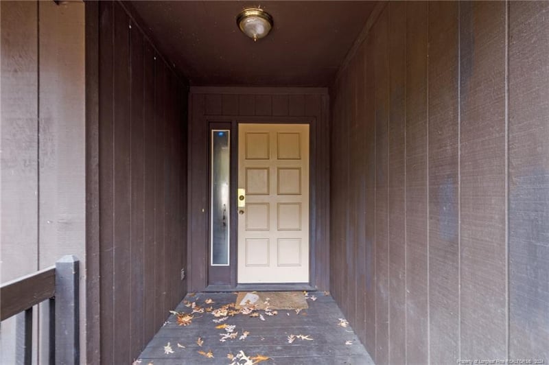 5811 Waters Edge Dr, Fayetteville, NC 28314