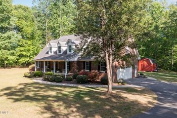 5812 Crimson Ct, Mebane, NC 27302