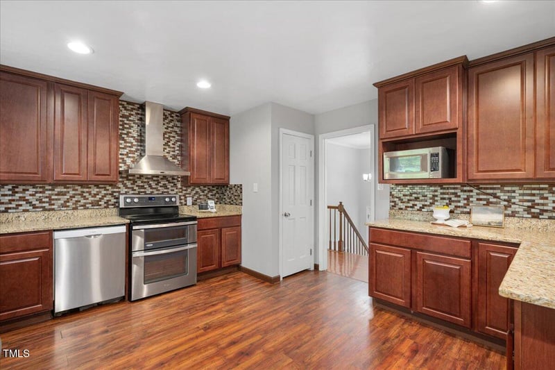 5812 Old Forge Cir, Raleigh, NC 27609