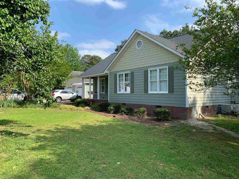 5812 Phillips Landing Dr, Wake Forest, NC 27587