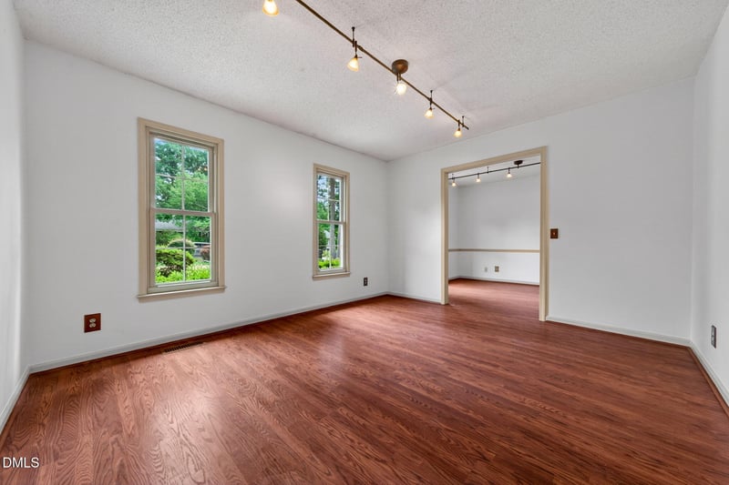 5812 Shamrock Rd, Durham, NC 27713